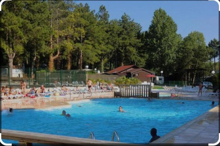 Camping La Dune Blanche Camiers Exterior photo